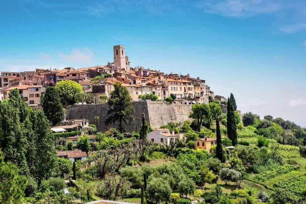 La Tour Carree - Grasse Sud Ξενοδοχείο Peymeinade Εξωτερικό φωτογραφία